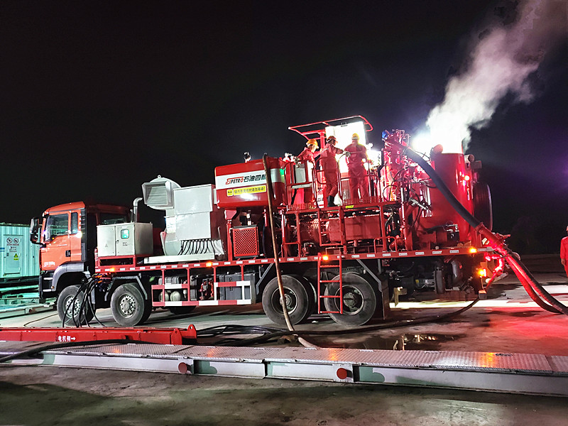 新闻5 电动固井车.jpg